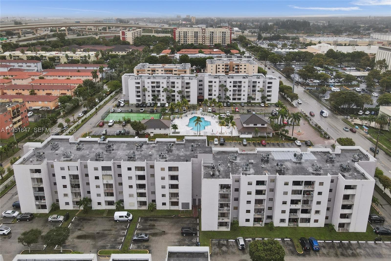 8145 NW 7th St # 315, Miami FL 33126