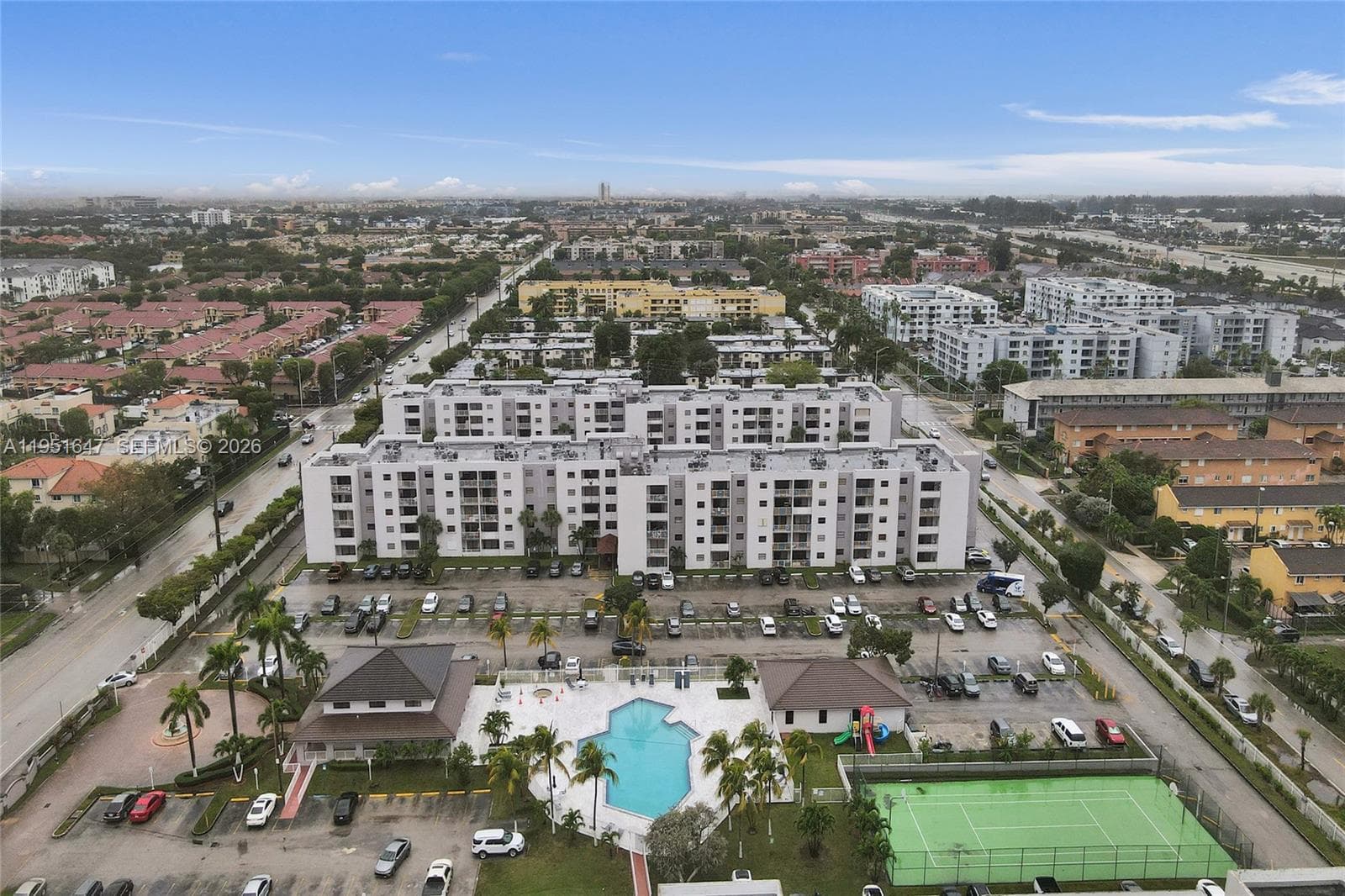 8145 NW 7th St # 315, Miami FL 33126