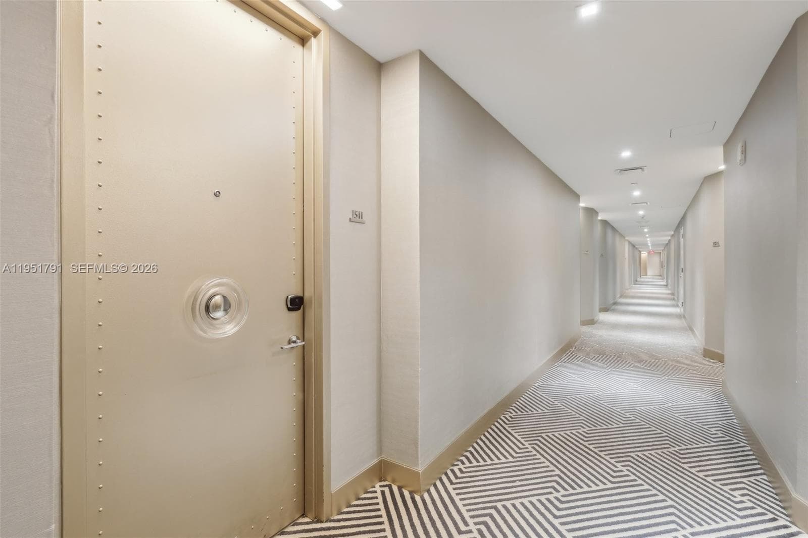 2201 Collins Ave # 1511, Miami Beach FL 33139