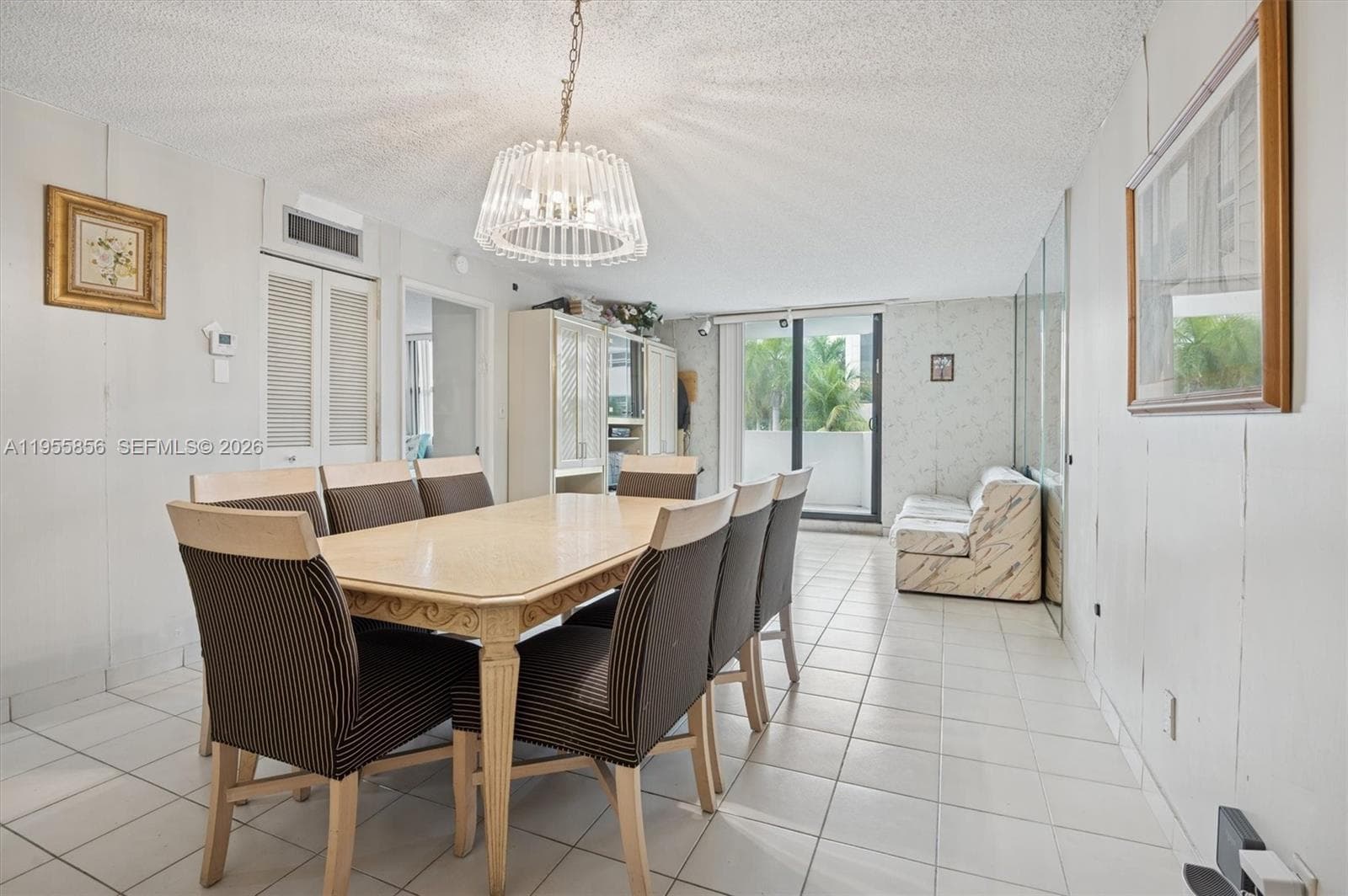 4301 Collins Ave # 202, Miami Beach FL 33140