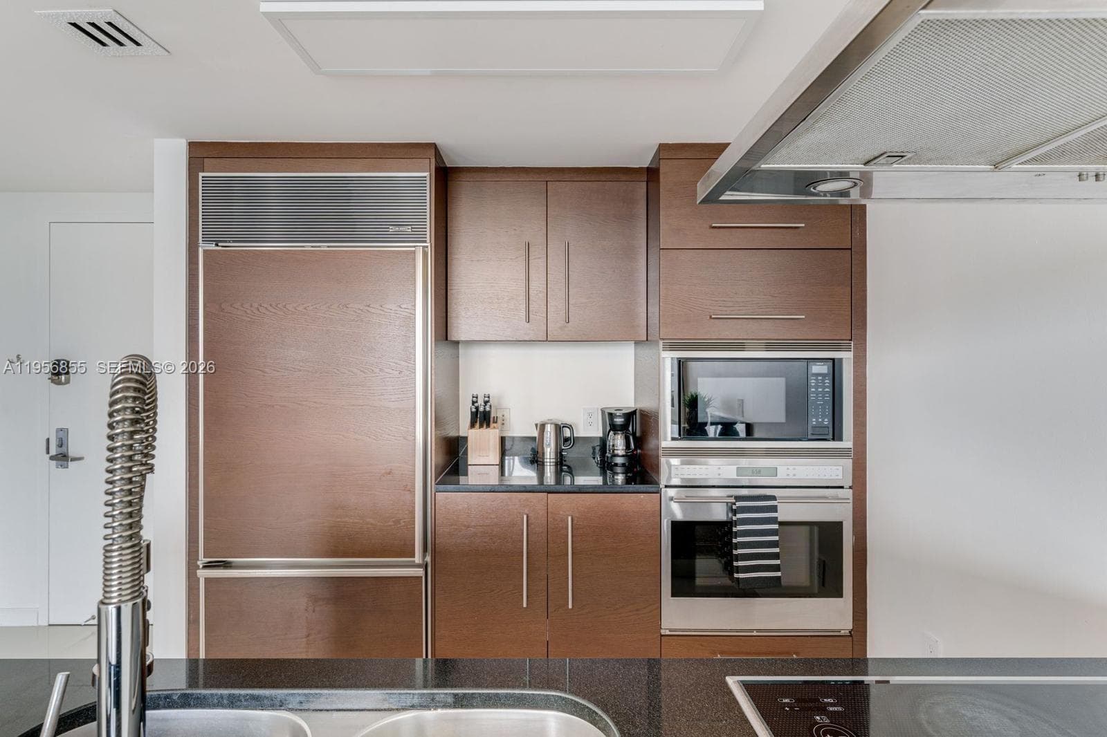 485 Brickell Ave # 4706, Miami FL 33131