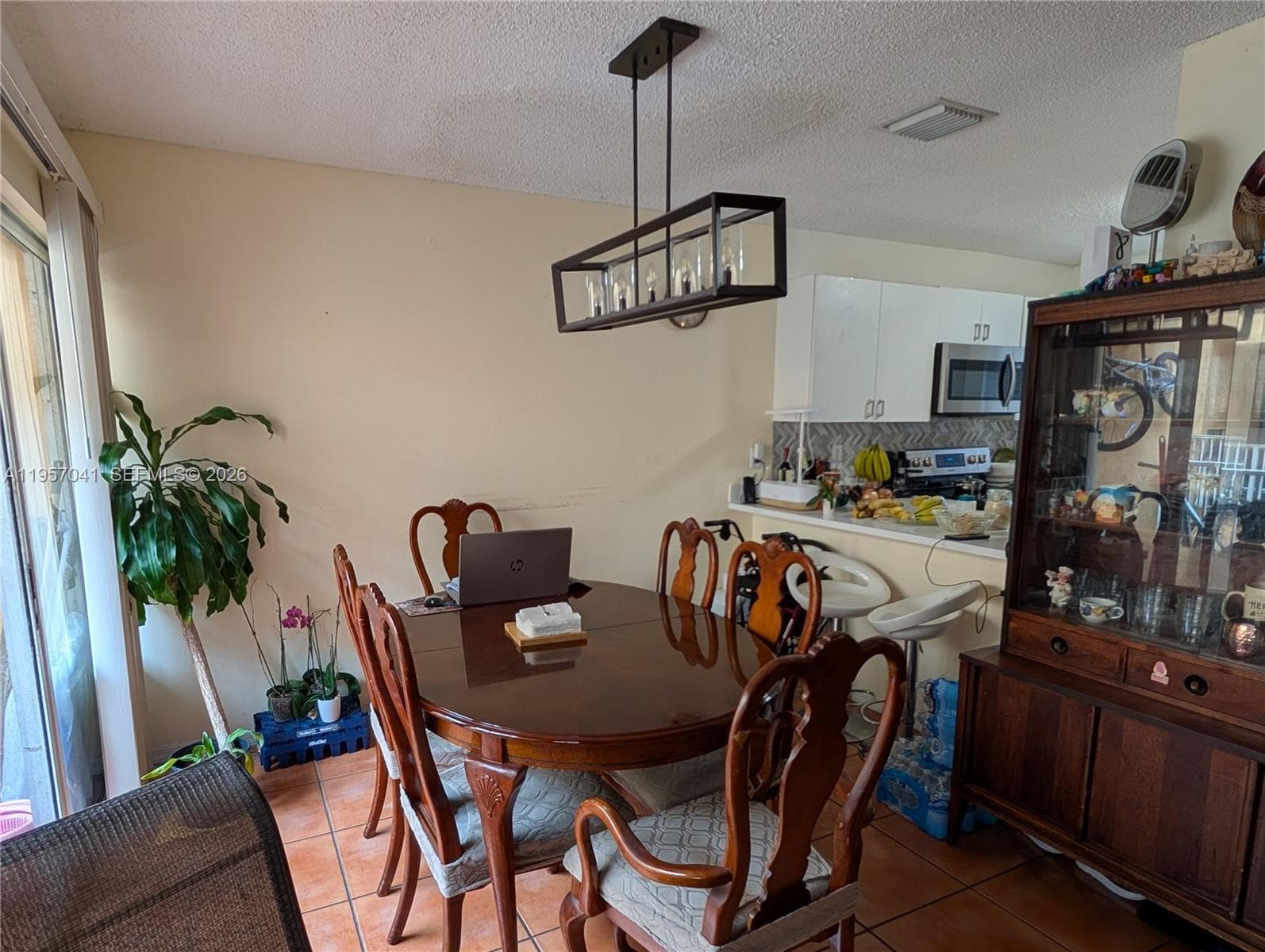 6205 Kendale Lakes Cir # 289, Miami FL 33183
