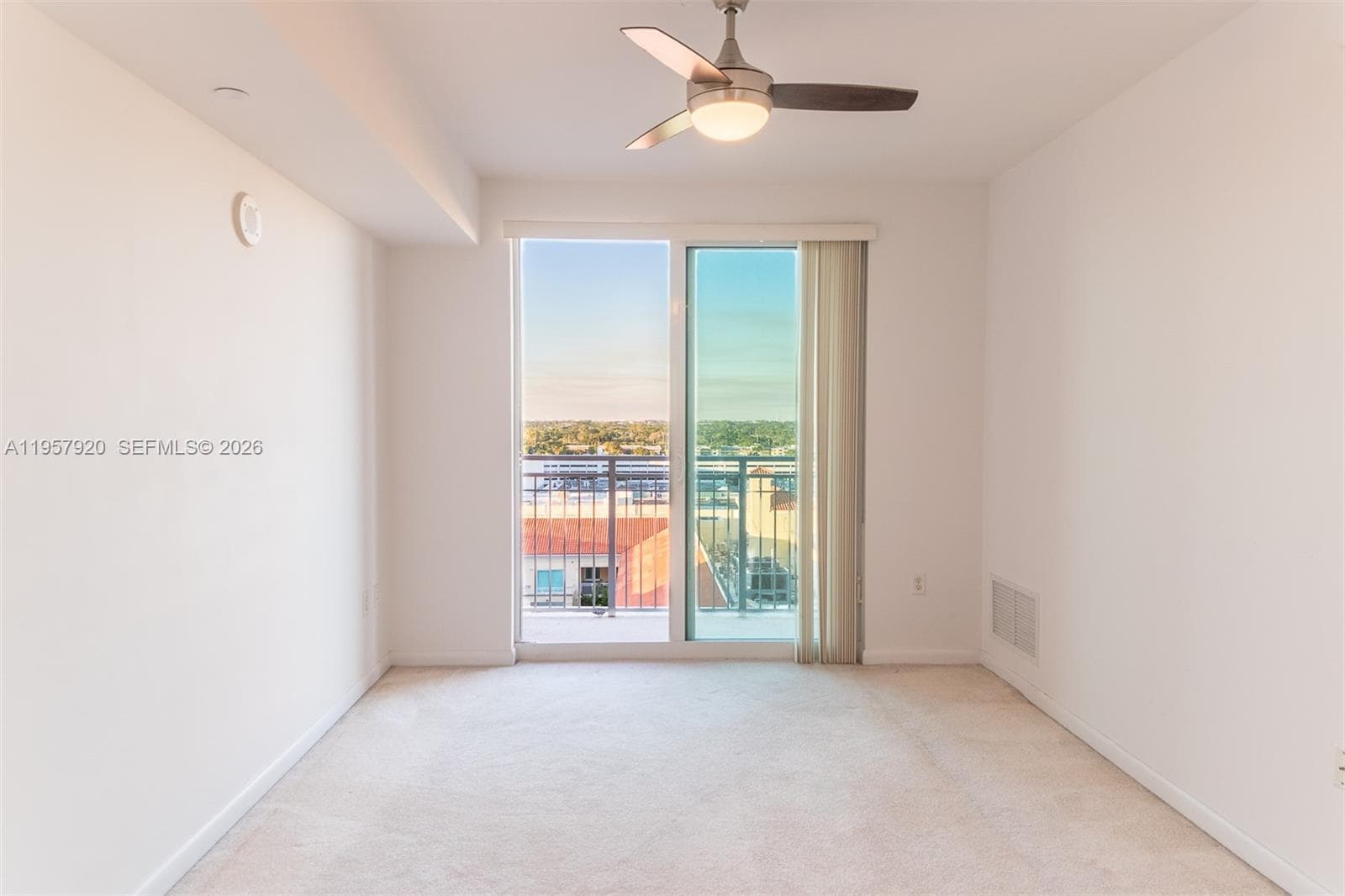7350 SW 89th St # 1203S, Miami FL 33156