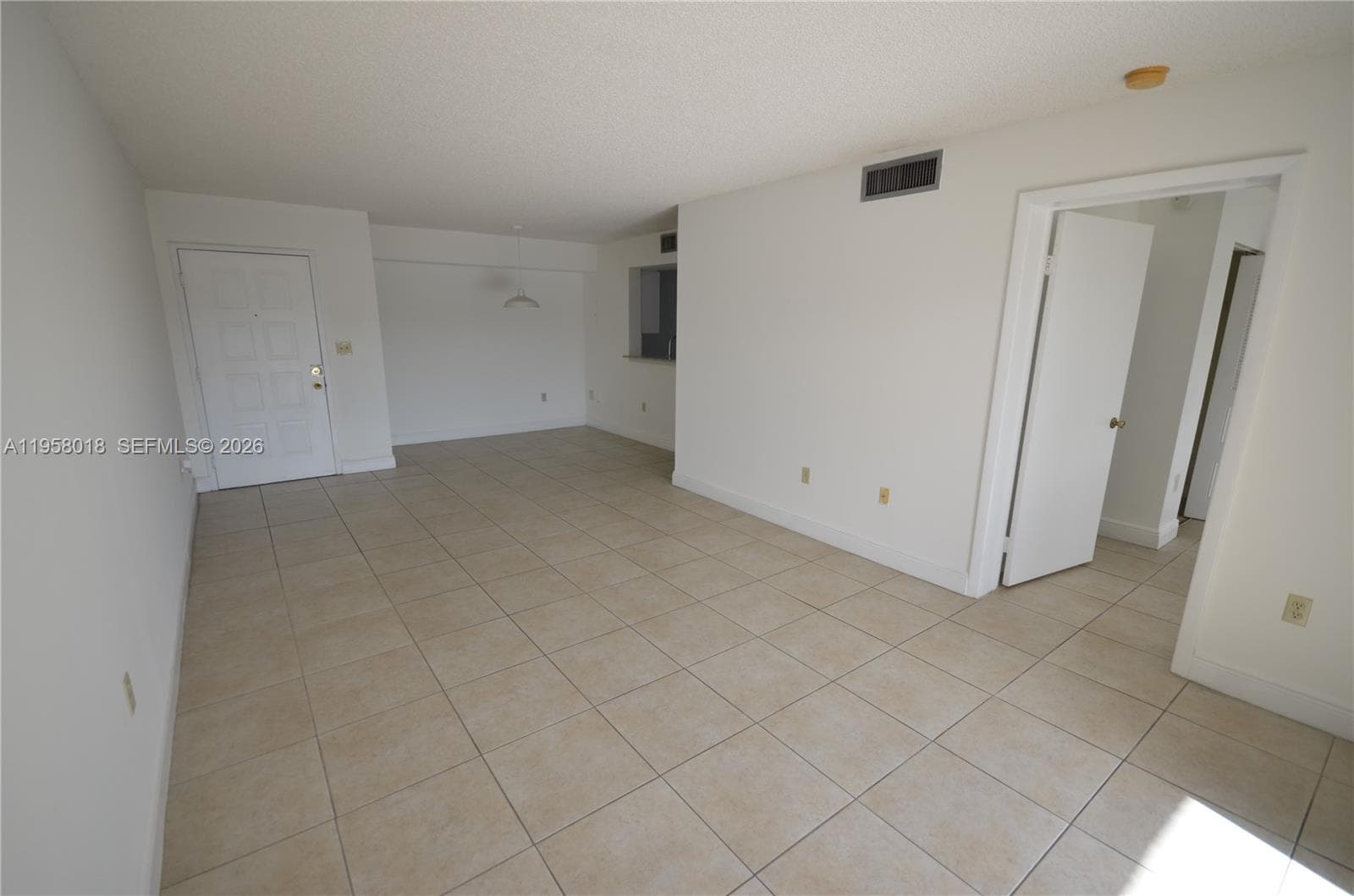 15201 SW 80th St # 207, Miami FL 33193