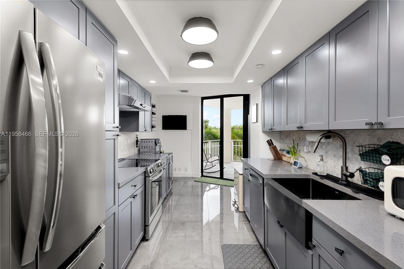 1000 Quayside Ter # 506, Miami FL 33138