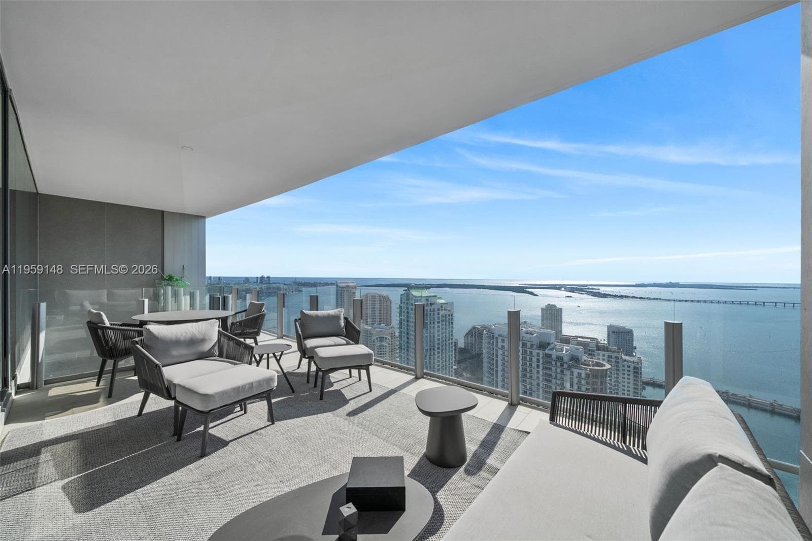 300 Biscayne Blvd Way # 4602, Miami FL 33131