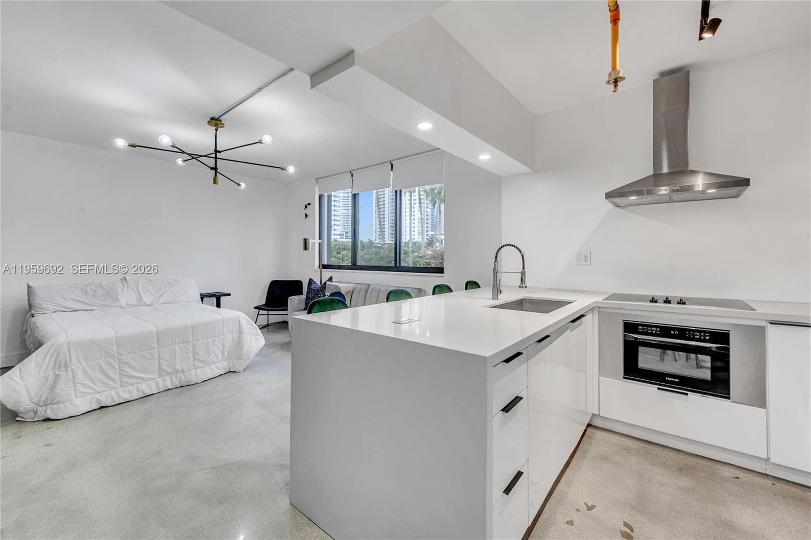 540 Brickell Key Dr # 409, Miami FL 33131