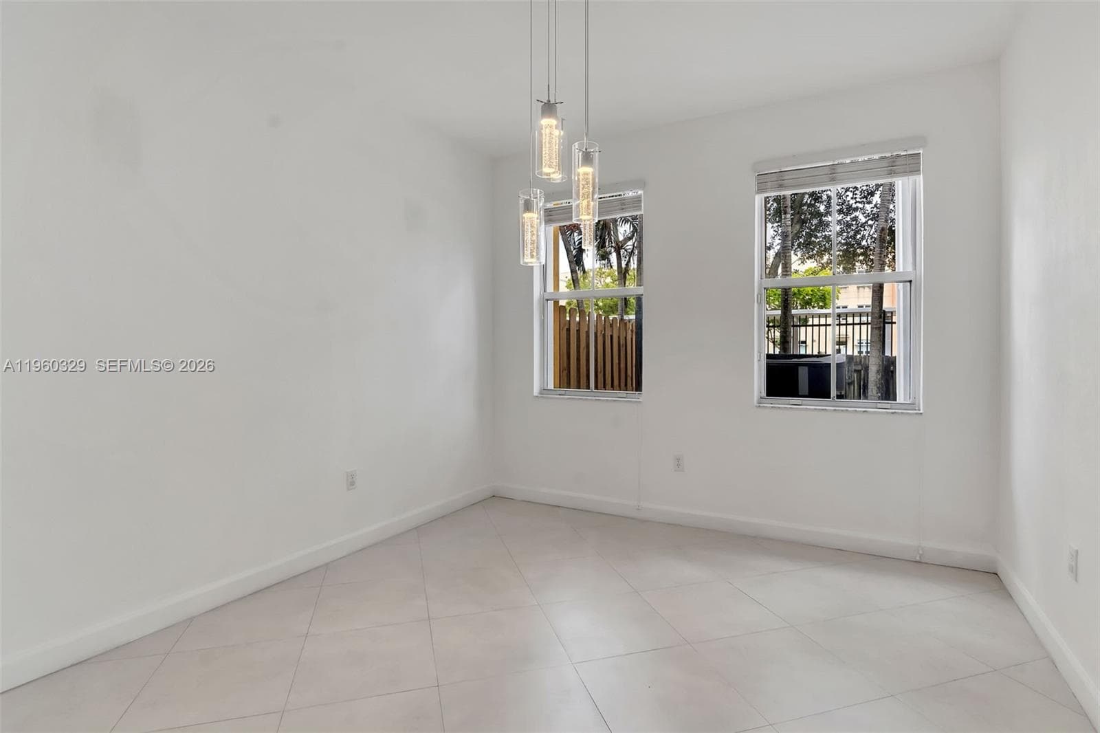11321 NW 84th St, Doral FL 33178