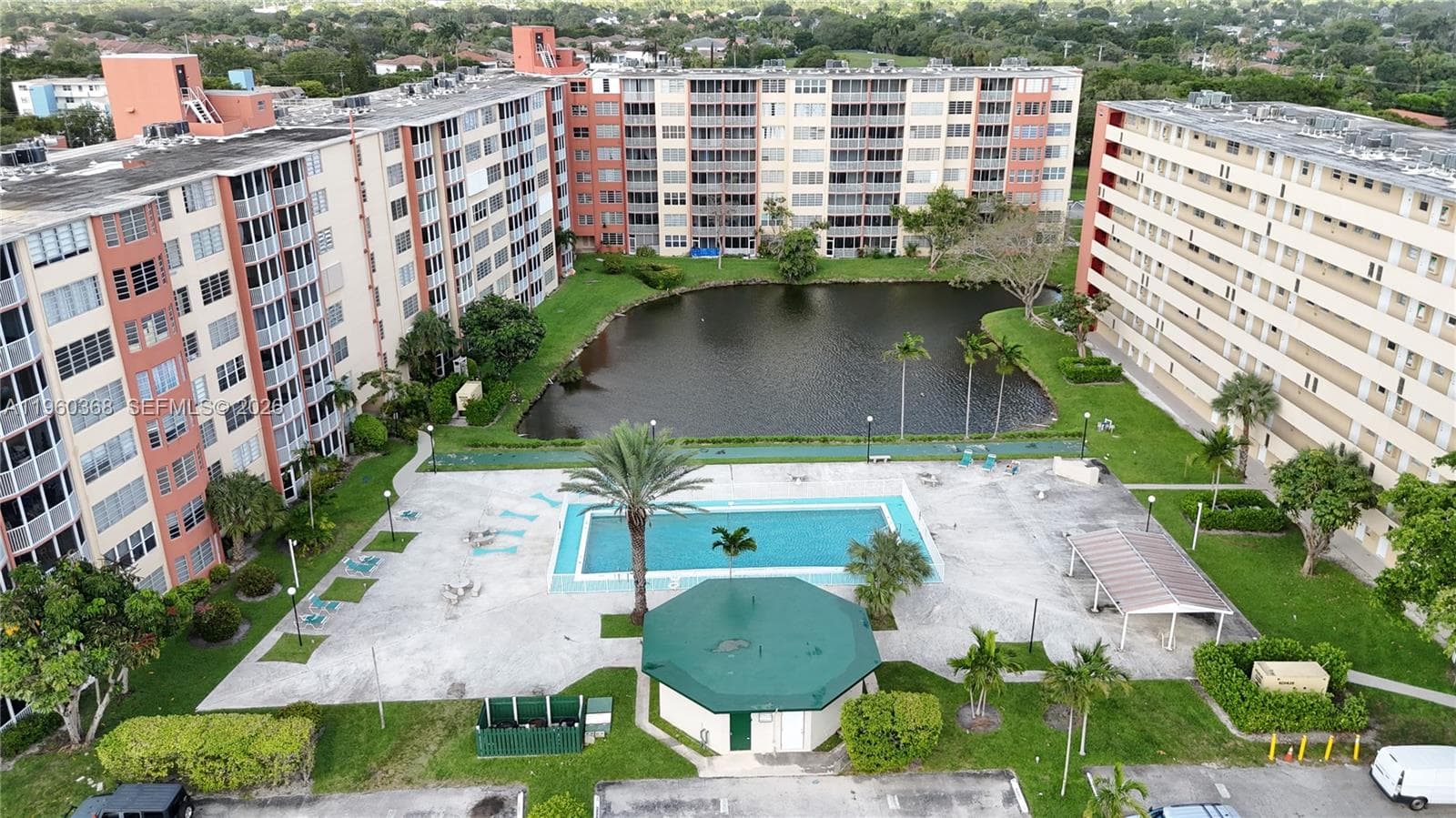 1750 NE 191st St # 1, Miami FL 33179