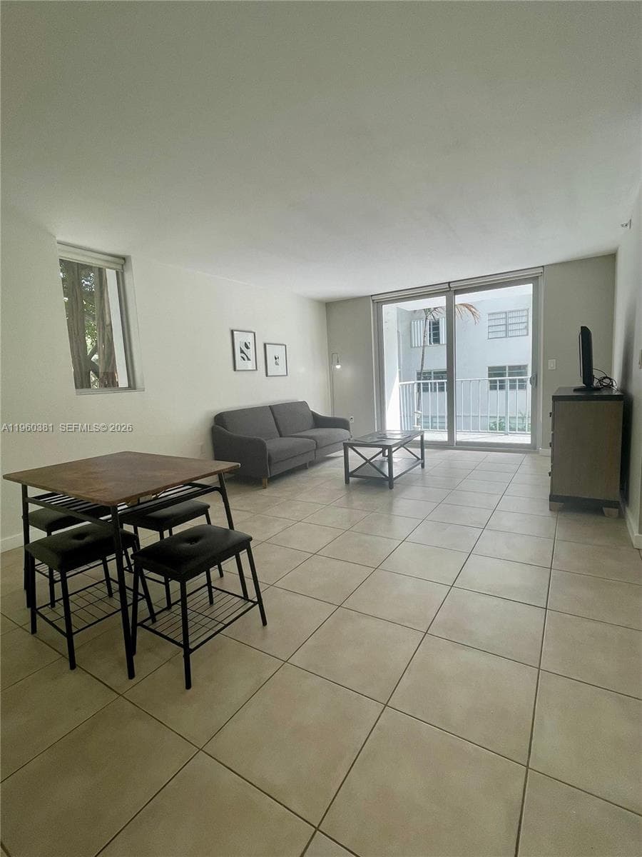 700 NE 63rd St # D203, Miami FL 33138