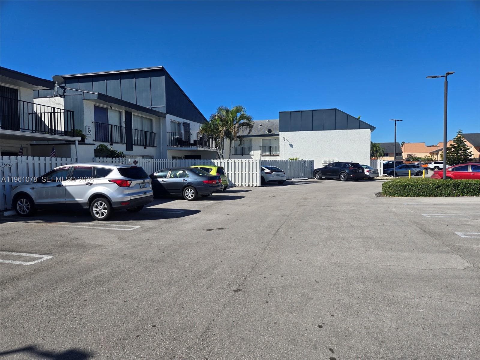 15454 SW 85th Ln # 135, Miami FL 33193