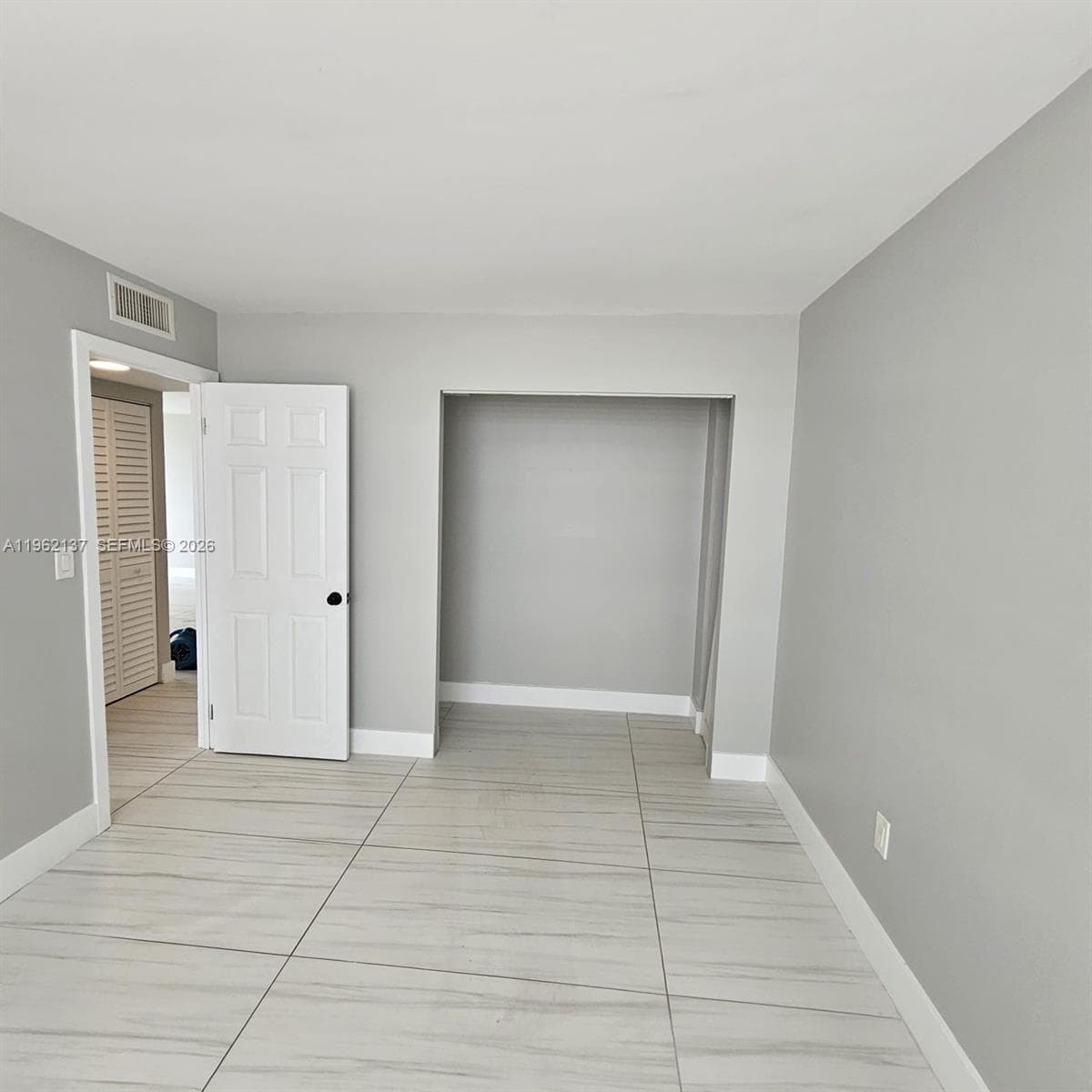15600 NW 7th Ave # 703, Miami FL 33169
