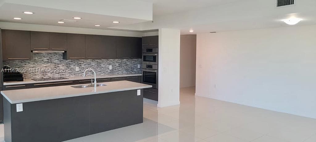 7751 NW 107th Ave # 504, Doral FL 33178