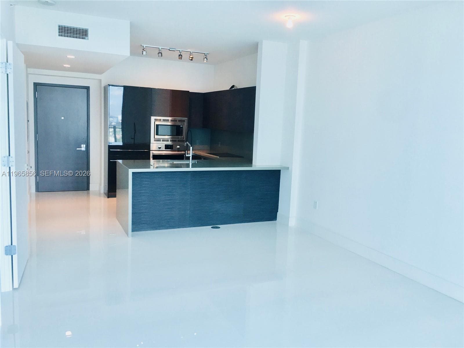 1080 Brickell Ave # 2607, Miami FL 33131