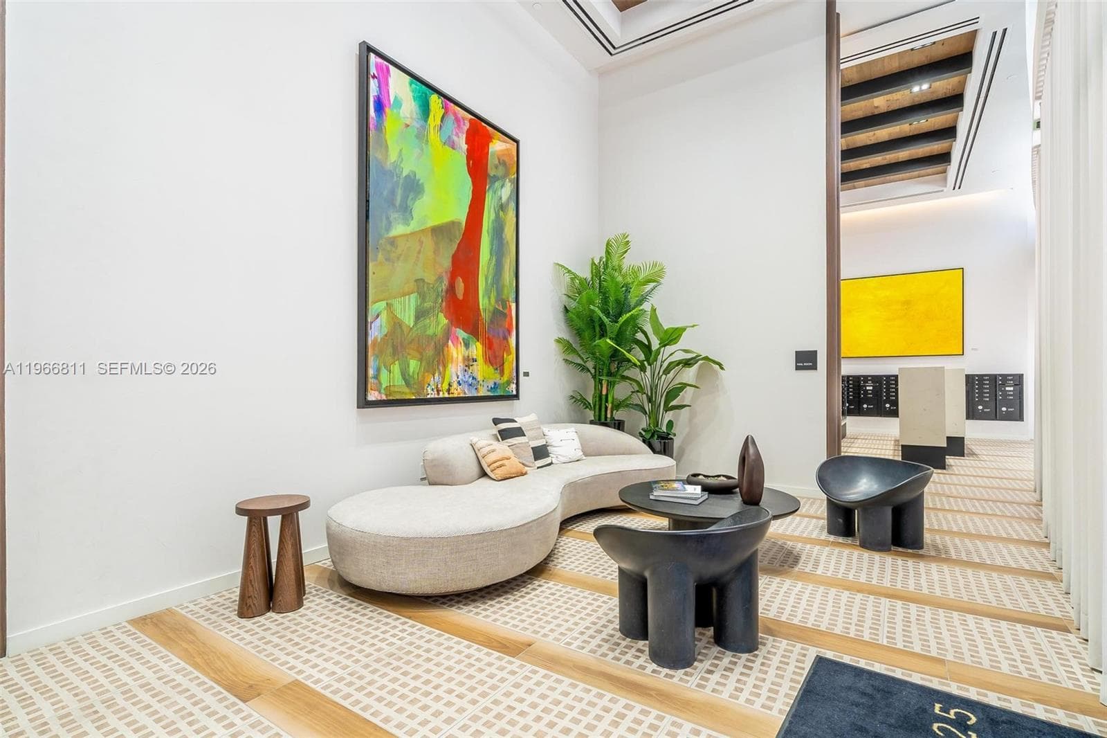 225 N Miami Ave # 3307, Miami FL 33128