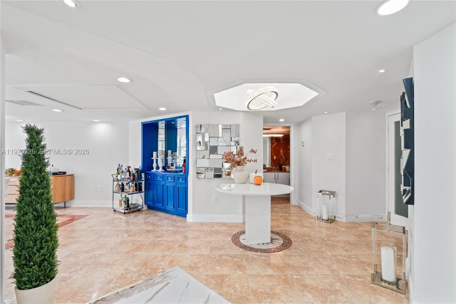 905 Brickell Bay Dr # 230, Miami FL 33131