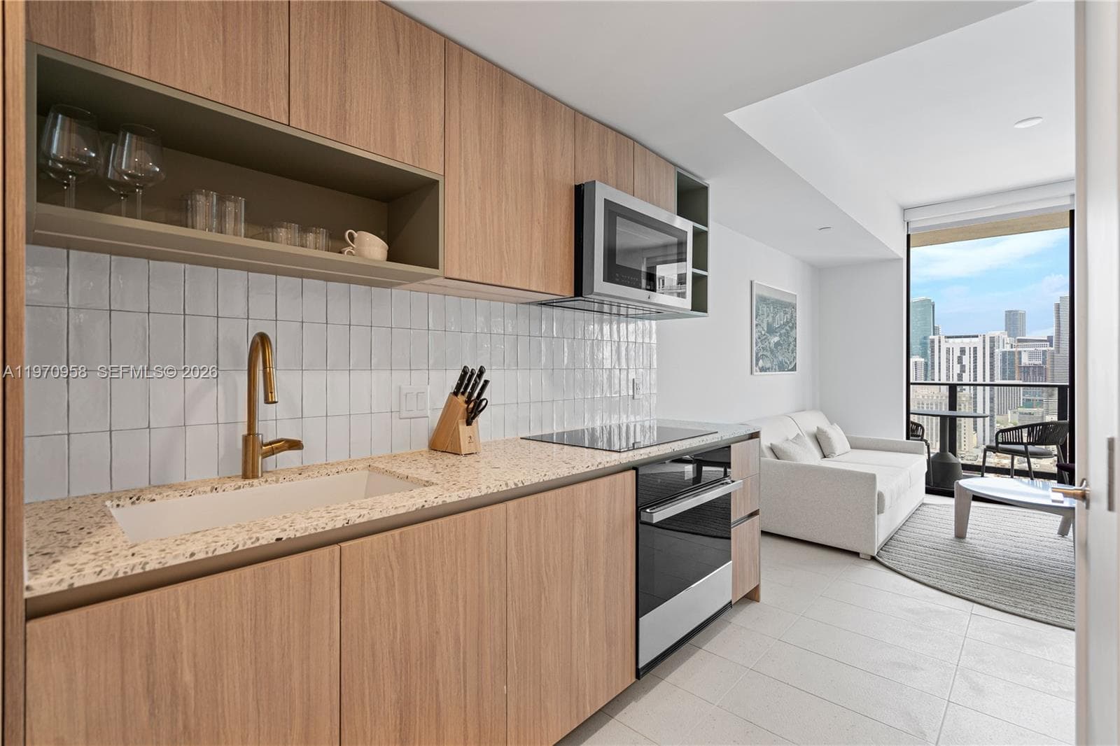 159 NE 6th St # 2707, Miami FL 33132