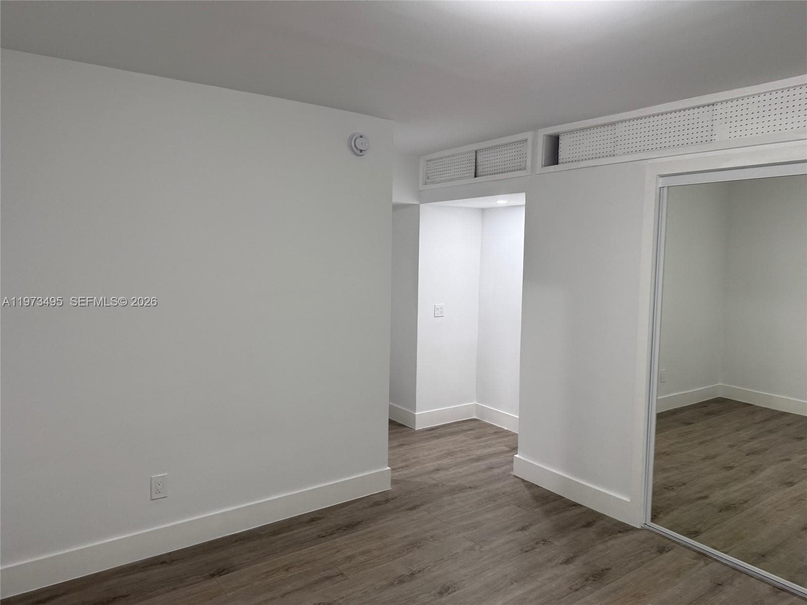 926 Michigan Ave # 12, Miami Beach FL 33139