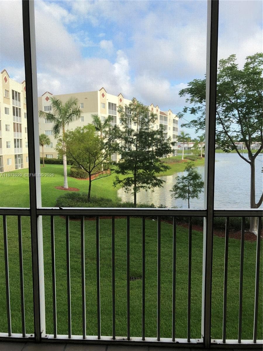 10710 NW 66th St # 210, Doral FL 33178