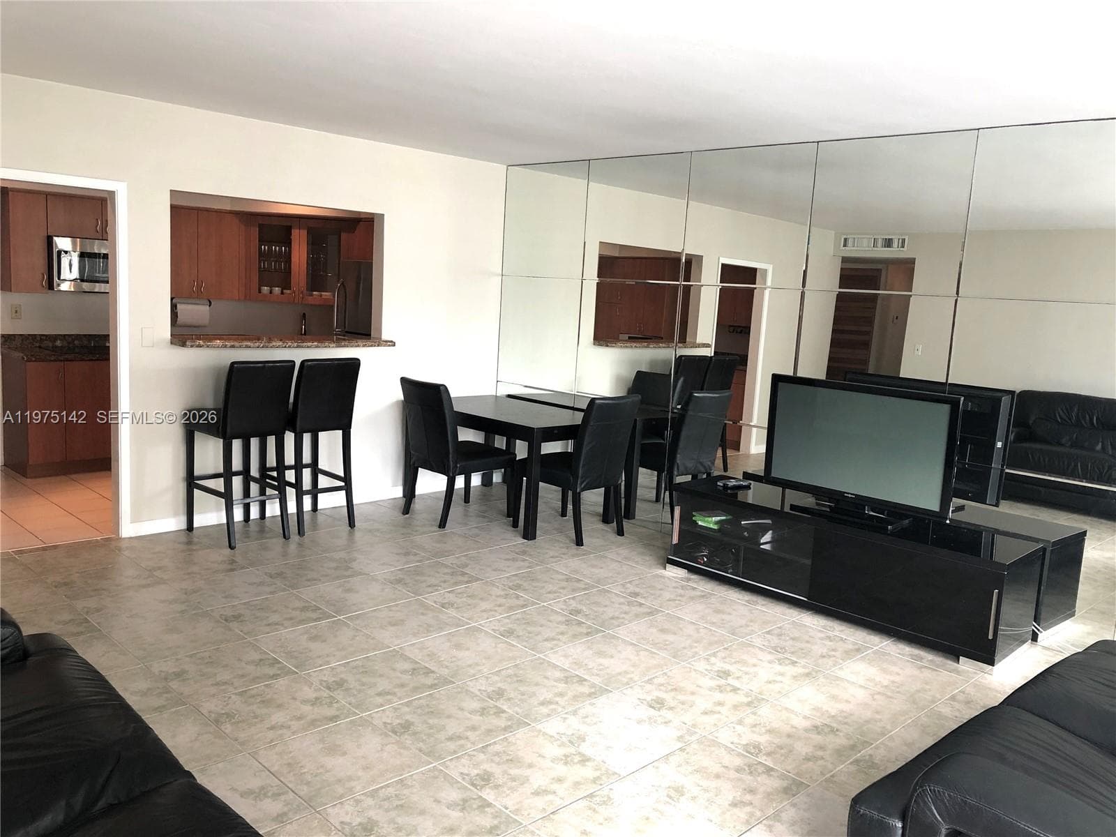 1408 Brickell Bay Dr # 404, Miami FL 33131