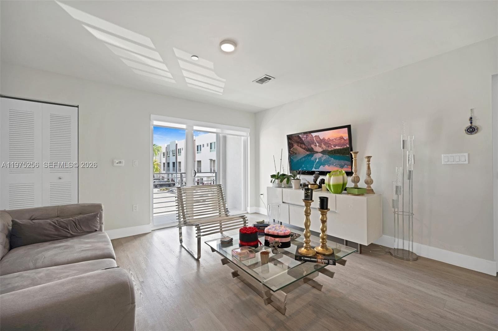 2535 NE 193rd St # 3209, Miami FL 33180