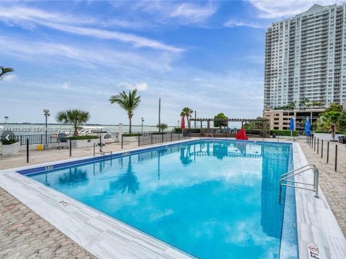 999 Brickell Bay Dr # 2007, Miami FL 33131