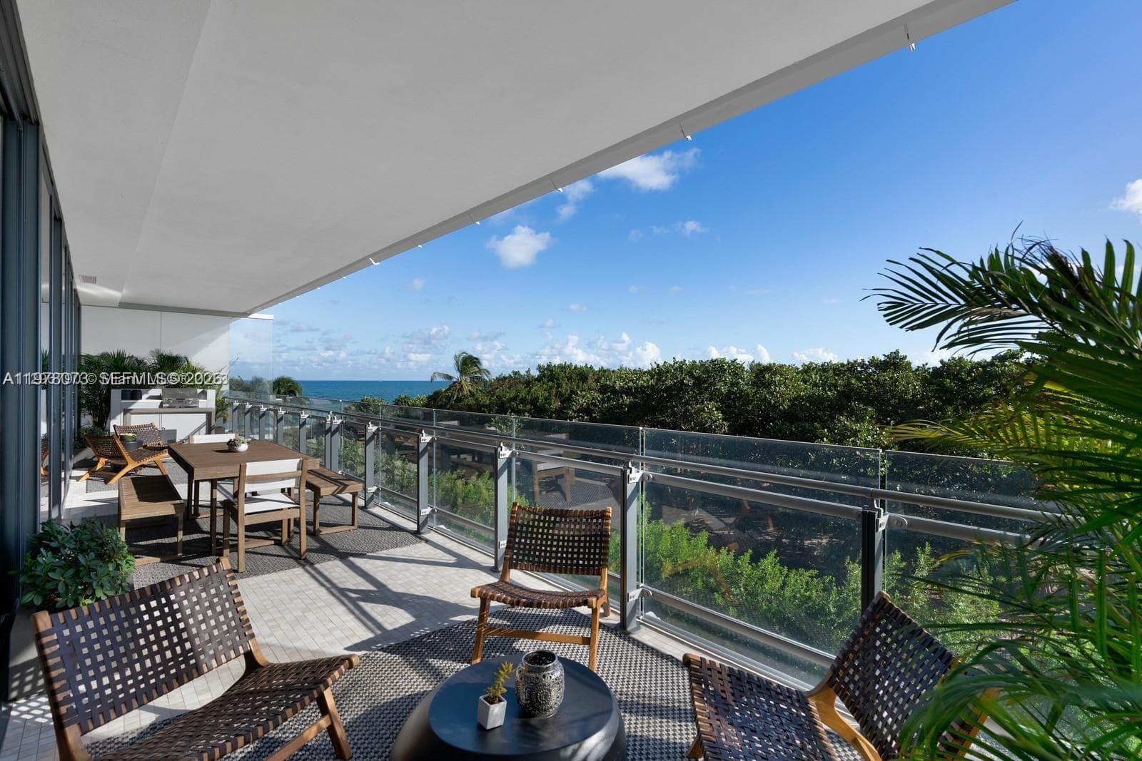 8701 Collins Ave # 404, Miami Beach FL 33154