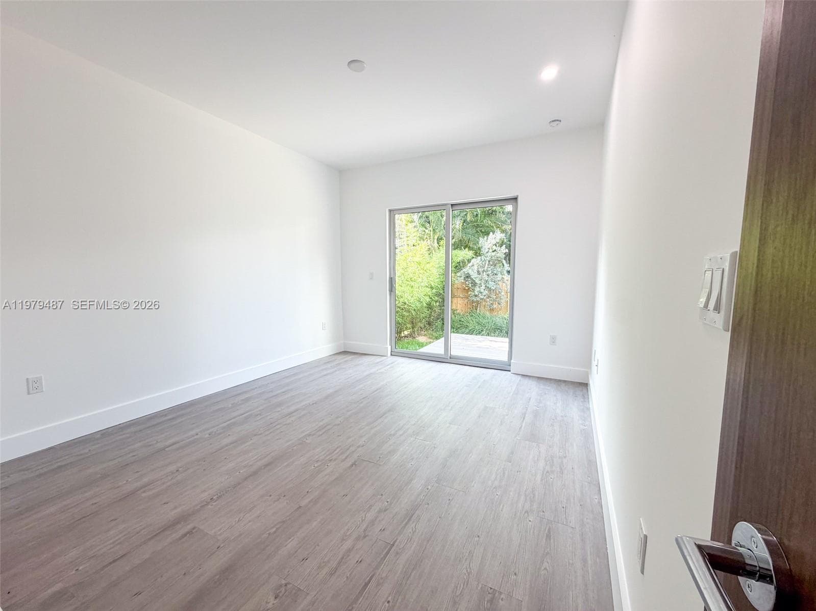 3669 Frow Ave, Miami FL 33133