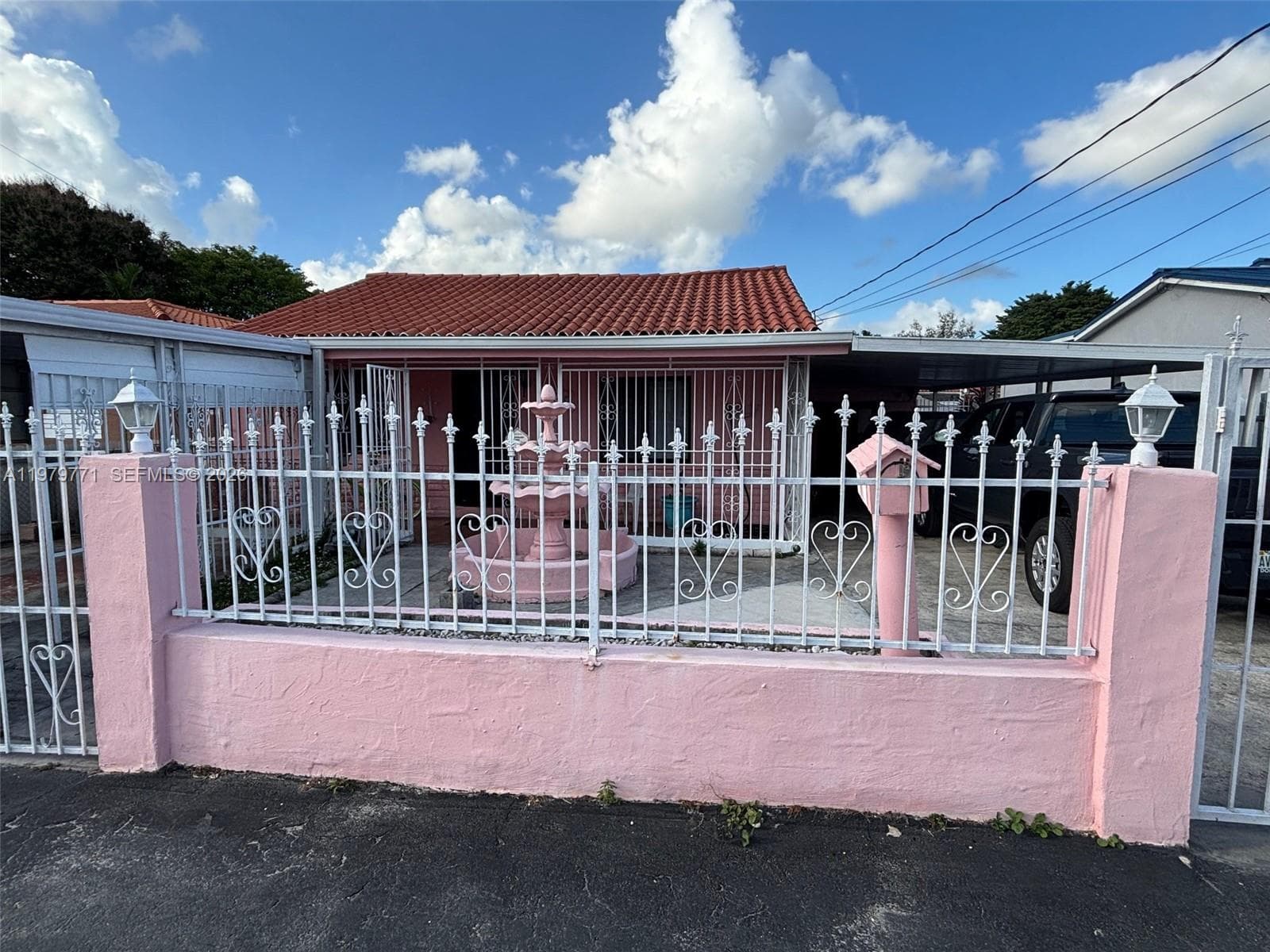 3533 NW 2nd Ter, Miami FL 33125