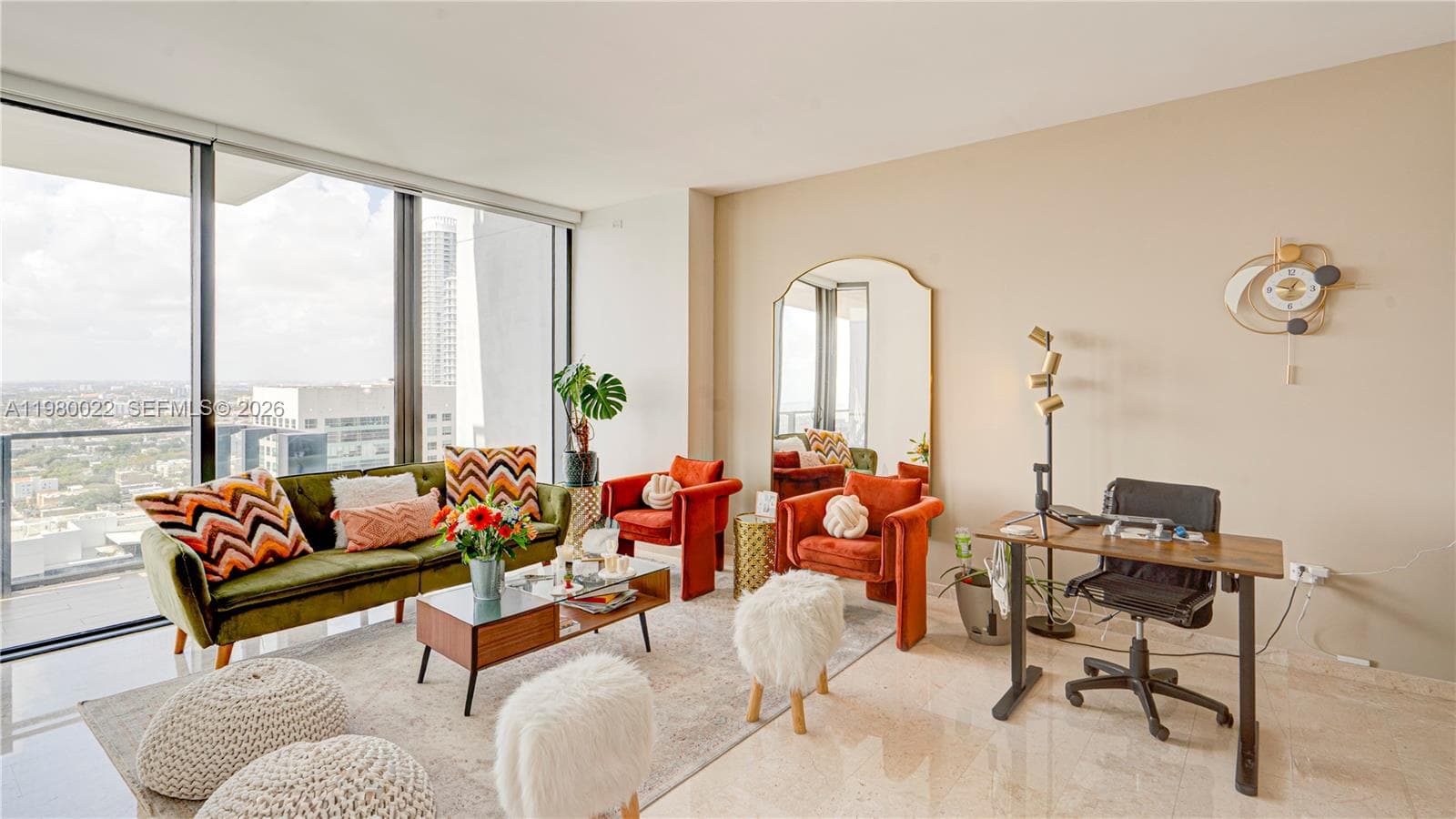 88 SW 7th St # 2706, Miami FL 33130