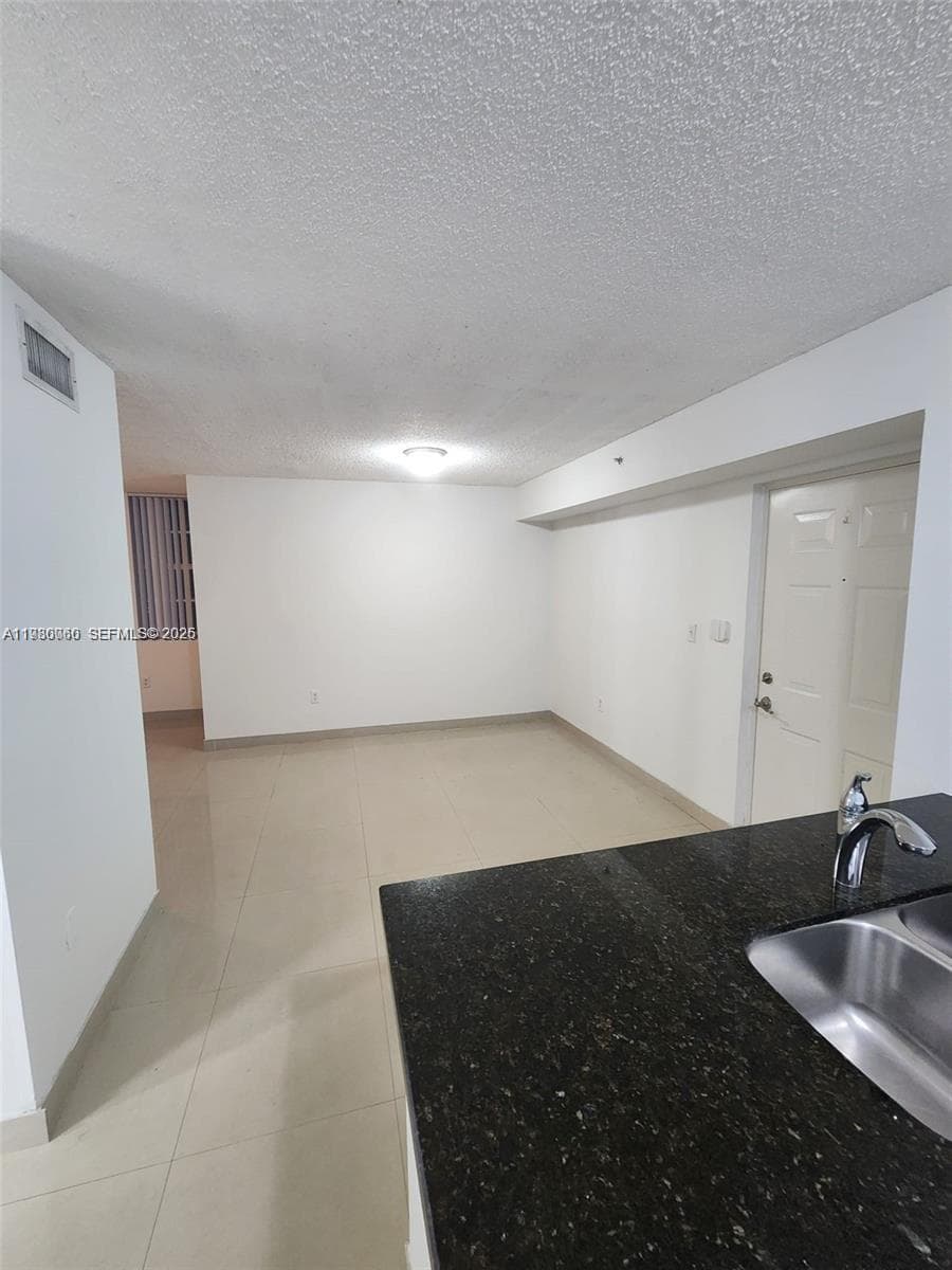 4560 NW 107th Ave # 12, Doral FL 33178