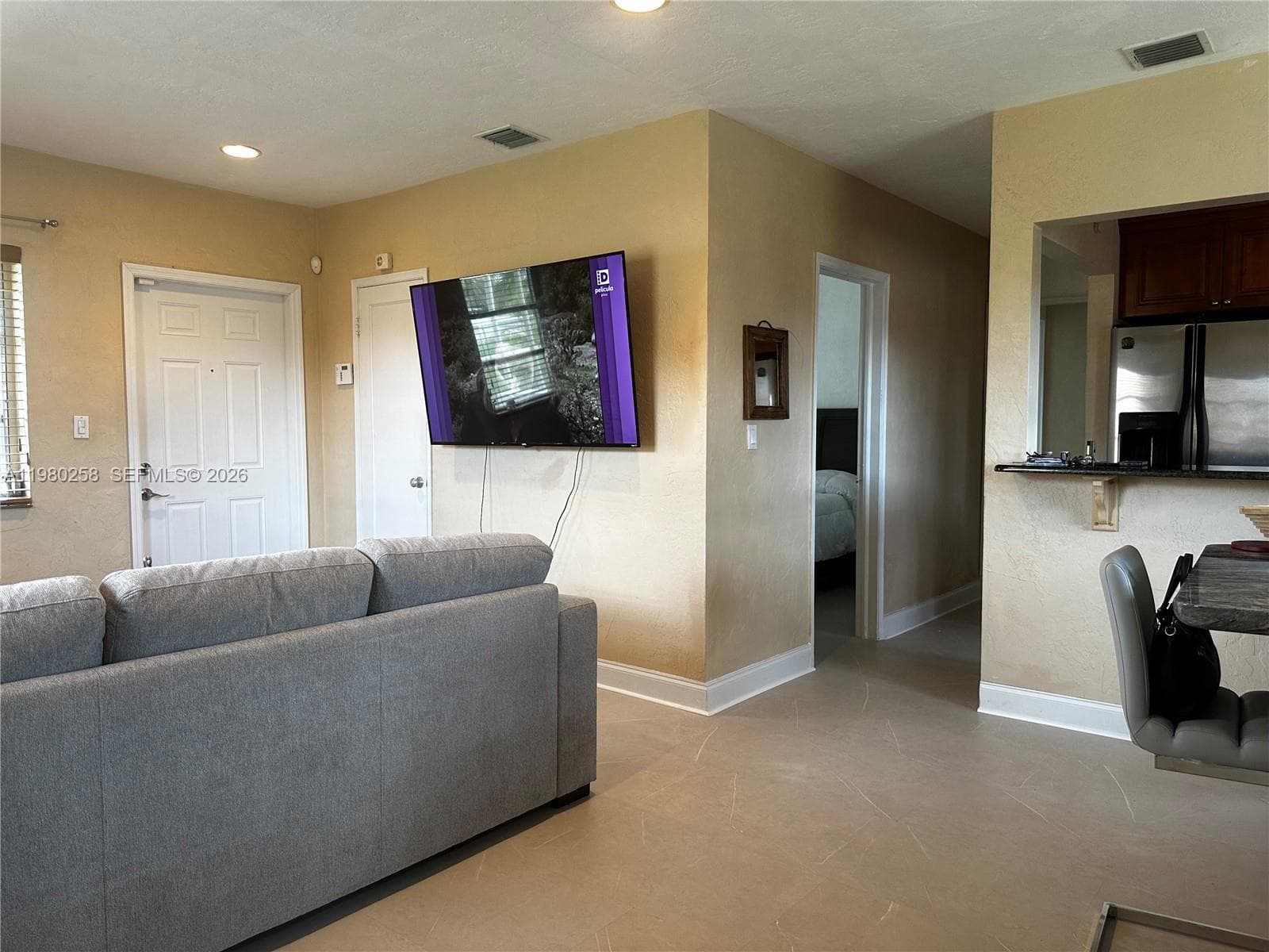 7540 SW 37th St, Miami FL 33155