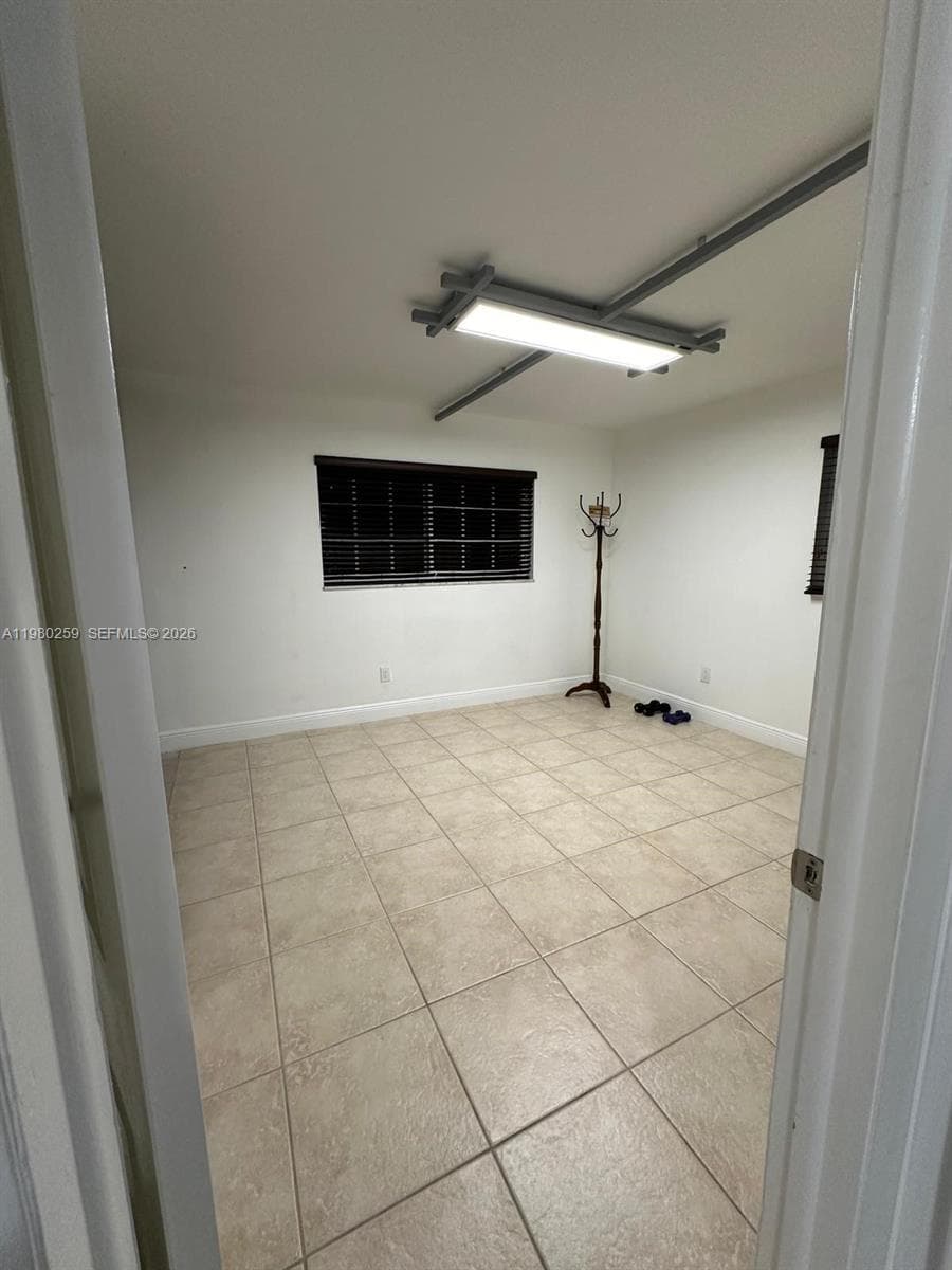 8500 SW 109th Ave # 202, Miami FL 33173