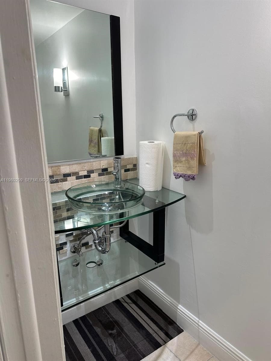 8500 SW 109th Ave # 202, Miami FL 33173