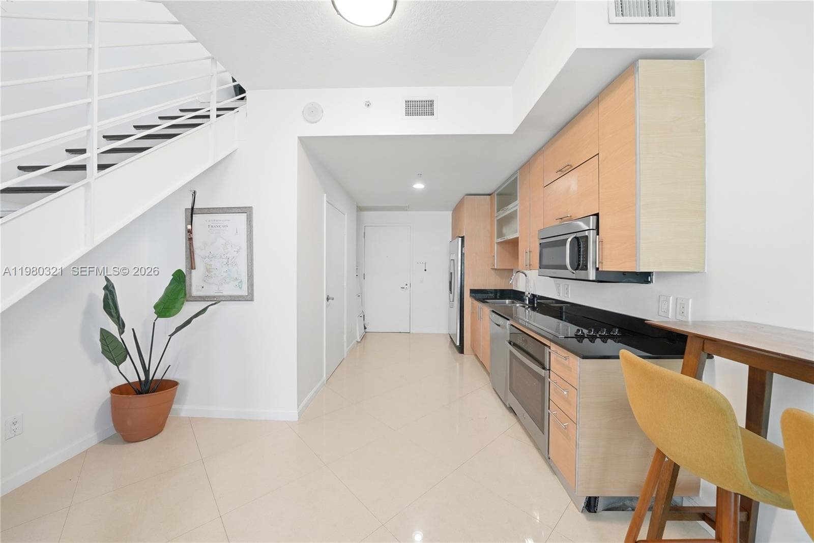 60 SW 13th St # 4414, Miami FL 33130