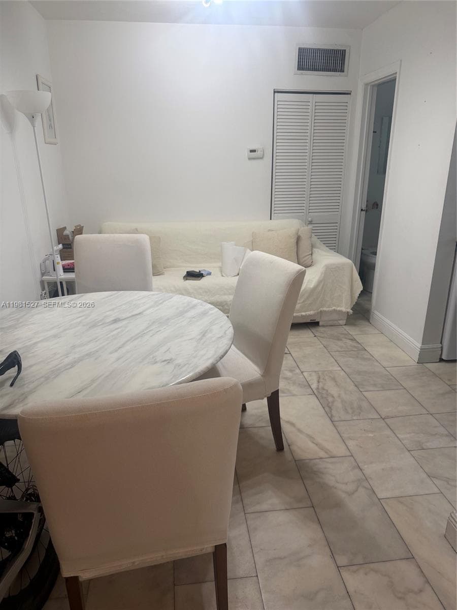 1526 Pennsylvania Ave # 15, Miami Beach FL 33139
