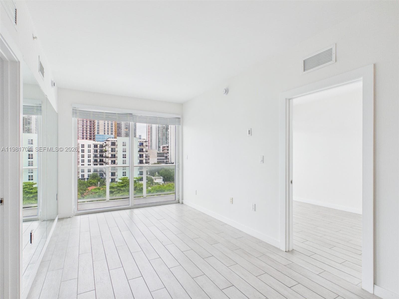 321 NE 26th St # 717, Miami FL 33137