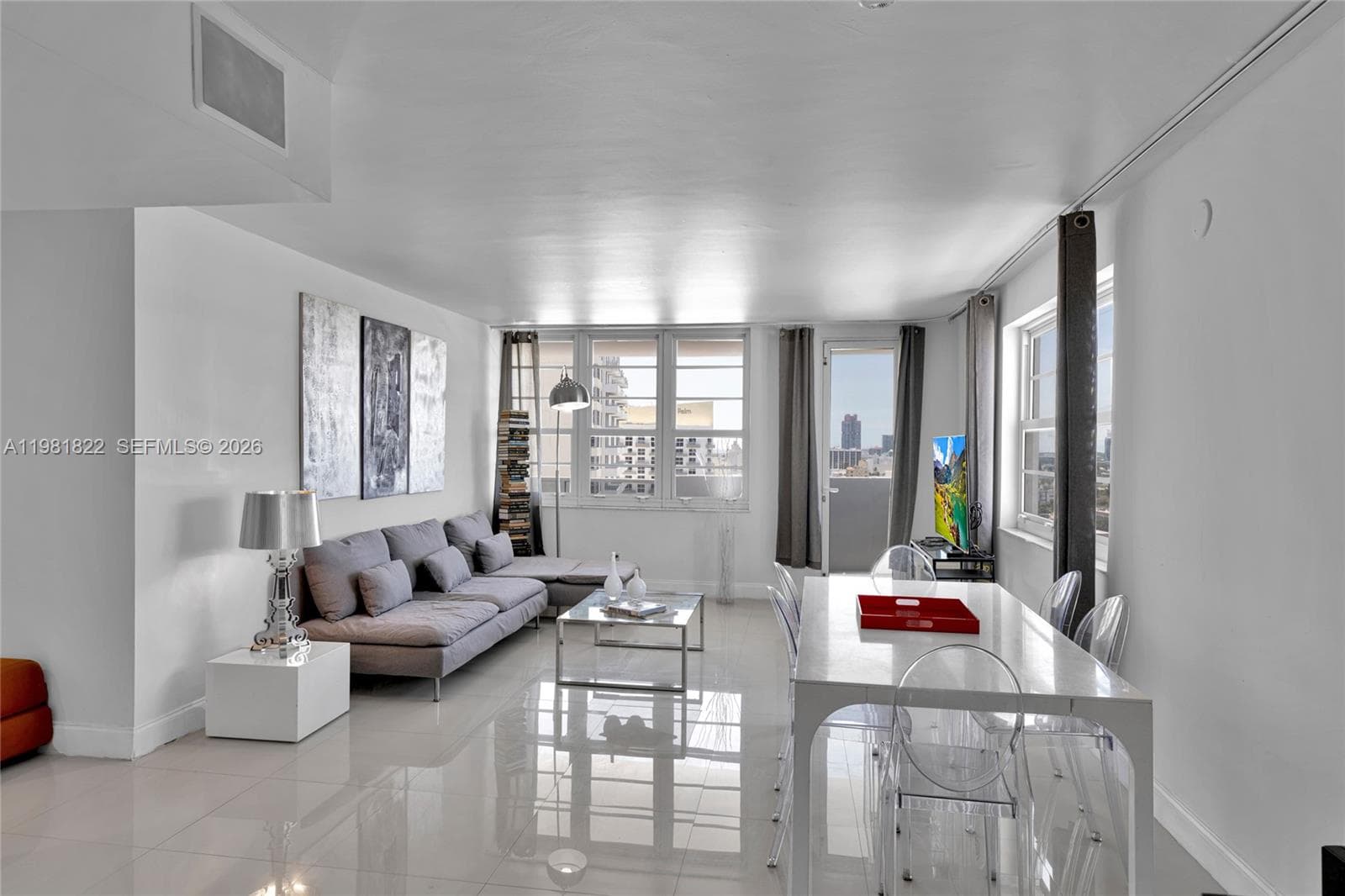100 Lincoln Rd # 1511, Miami Beach FL 33139