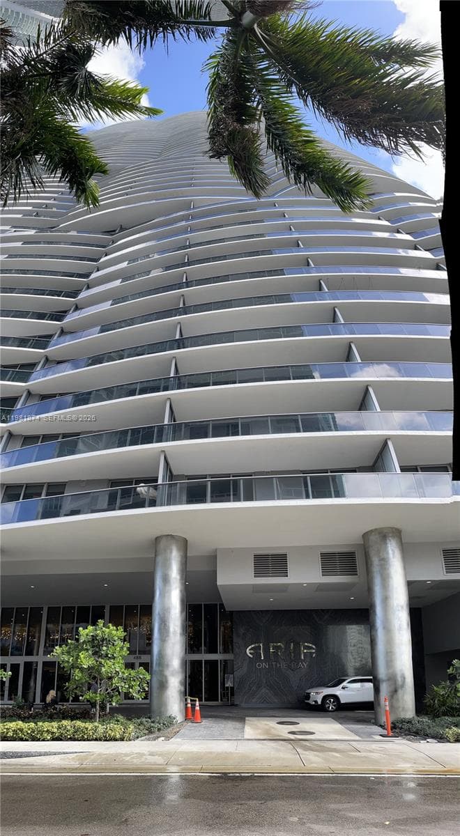 488 NE 18th St # 1000, Miami FL 33132