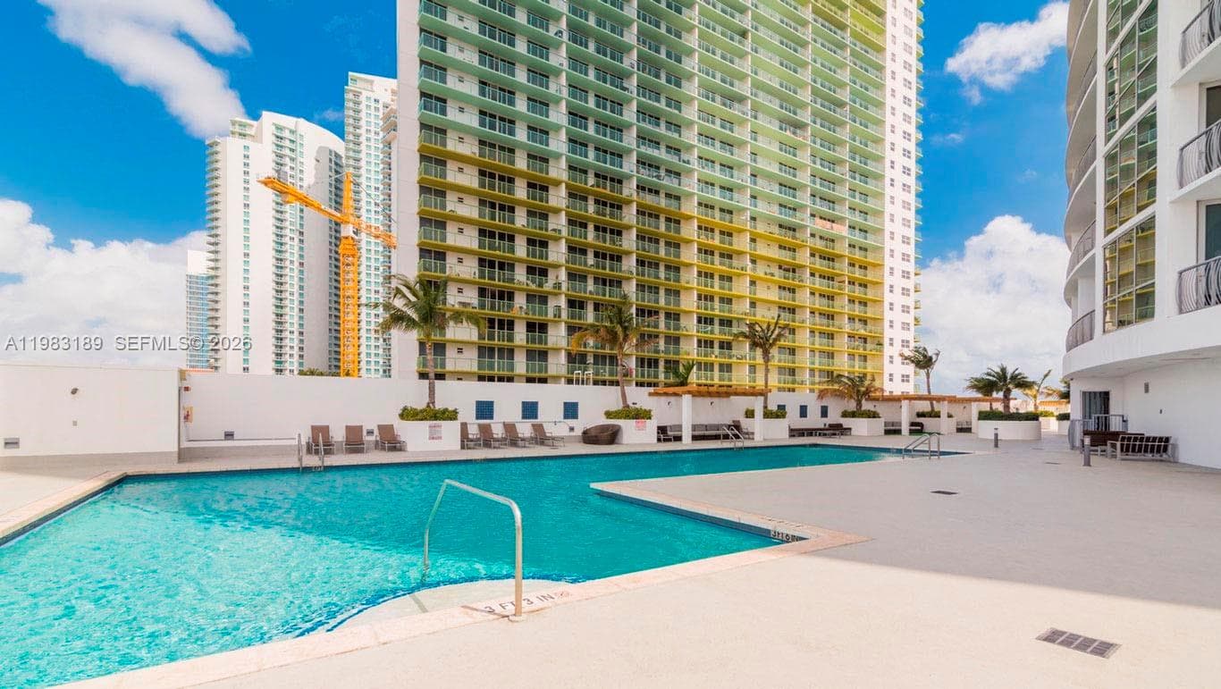 1750 N Bayshore Dr # 1104, Miami FL 33132