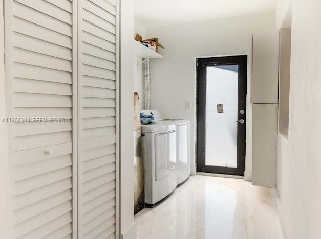 666 NE 164th Ter, Miami FL 33162