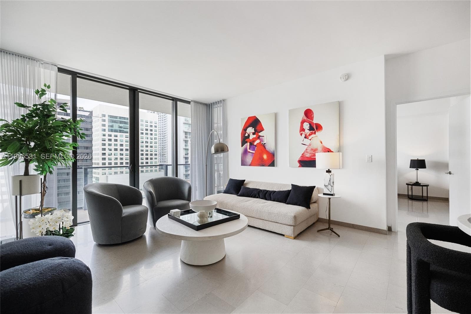 88 SW 7th St # 1010, Miami FL 33130