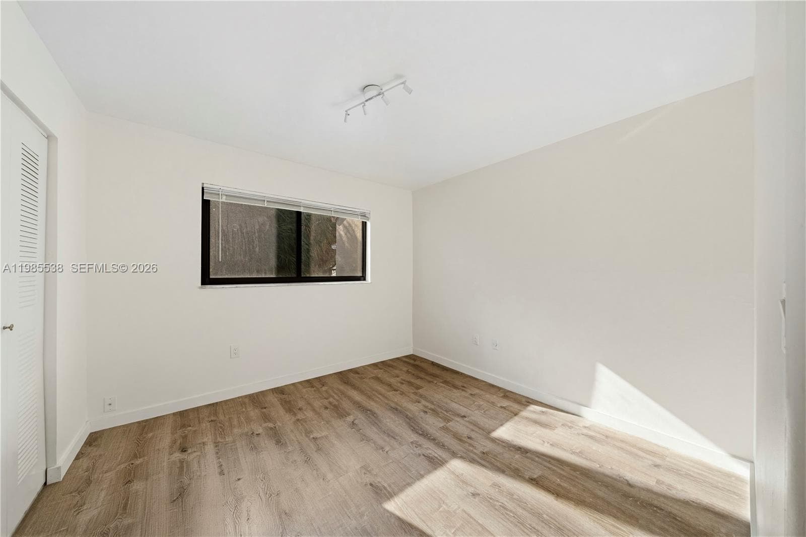 1901 NW S River Dr # 30C, Miami FL 33125