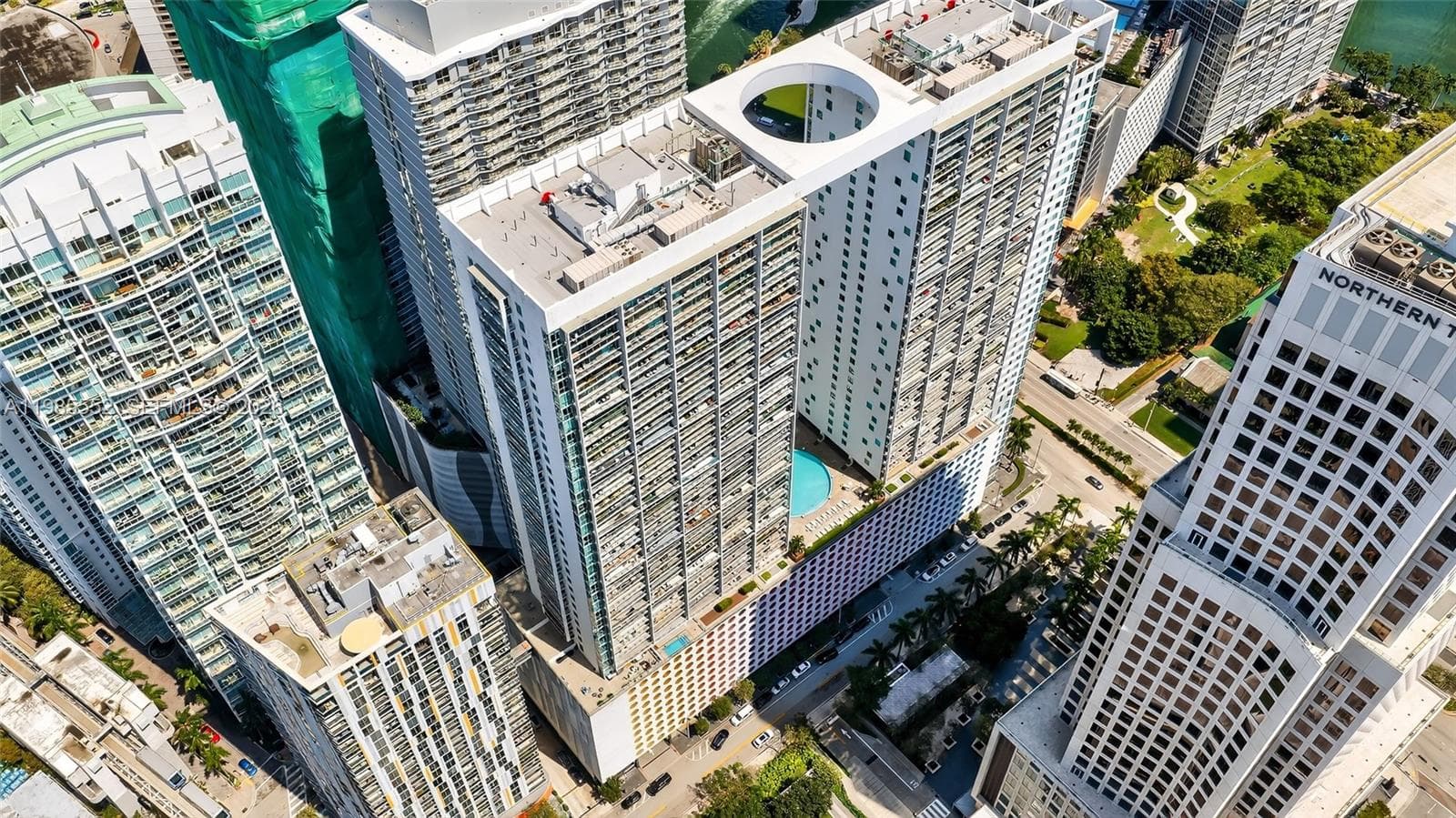 500 Brickell Ave # 3901, Miami FL 33131
