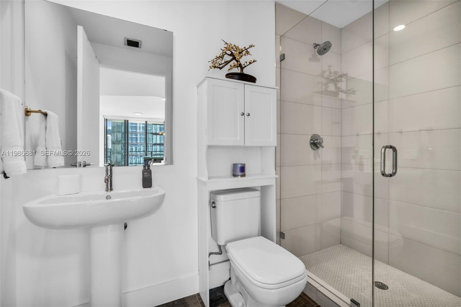 2900 NE 7th Ave # 1408, Miami FL 33137