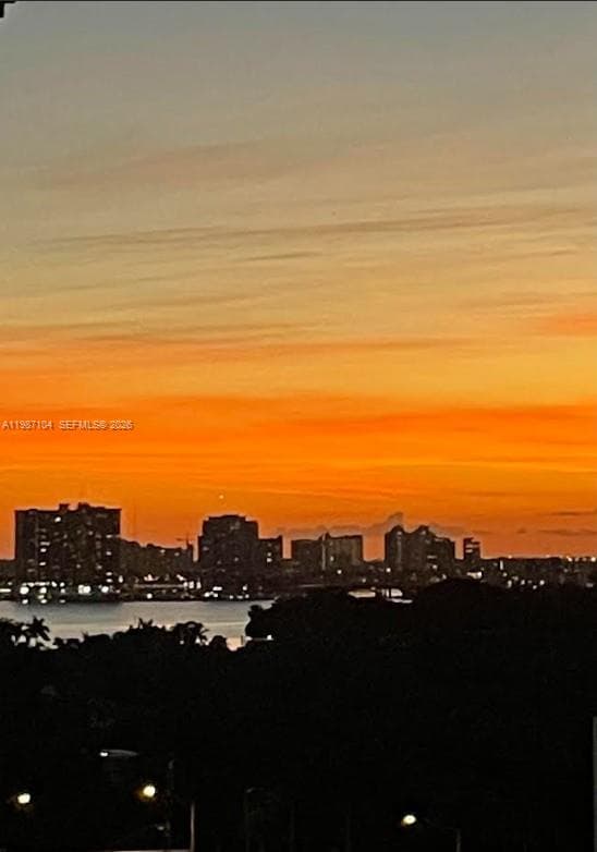 6061 Collins Ave # 12D, Miami Beach FL 33140