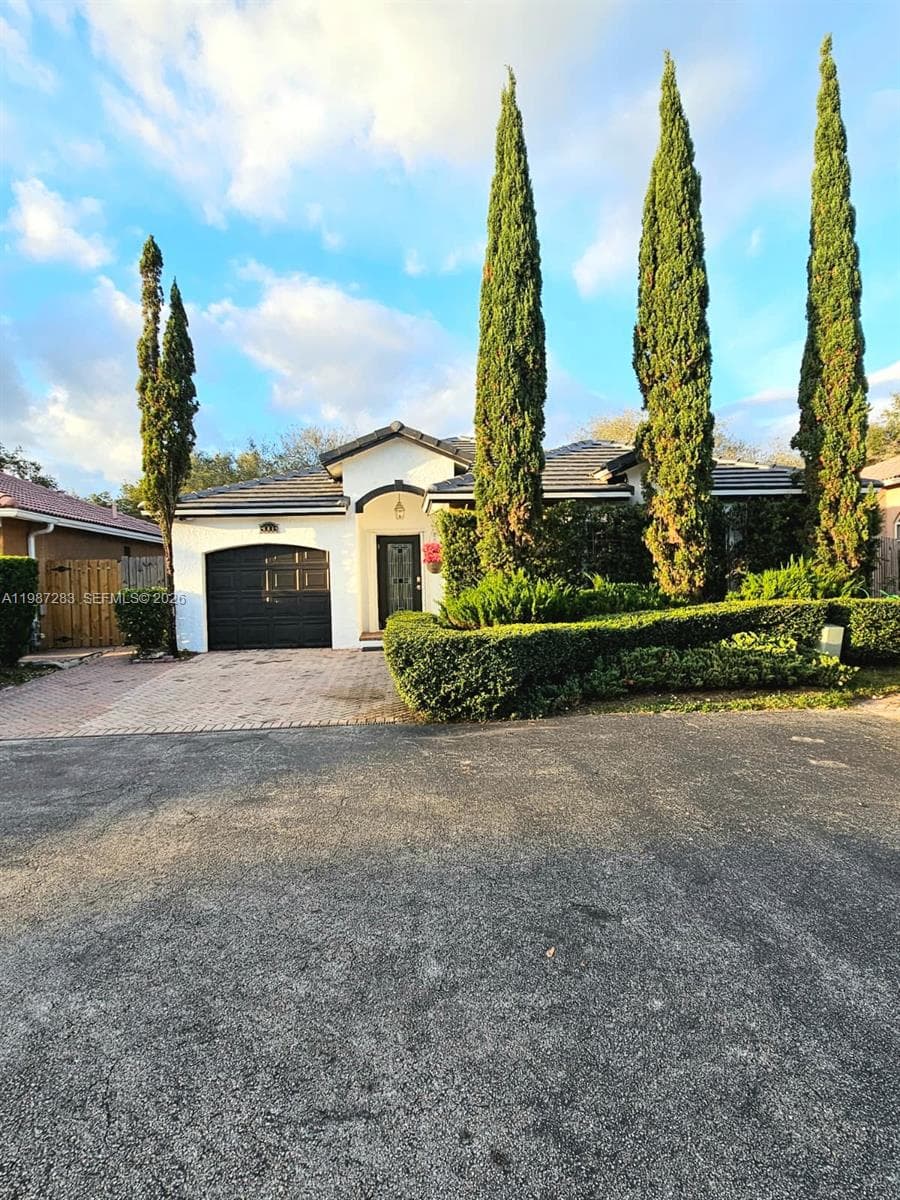 8003 SW 158th Pl, Miami FL 33193