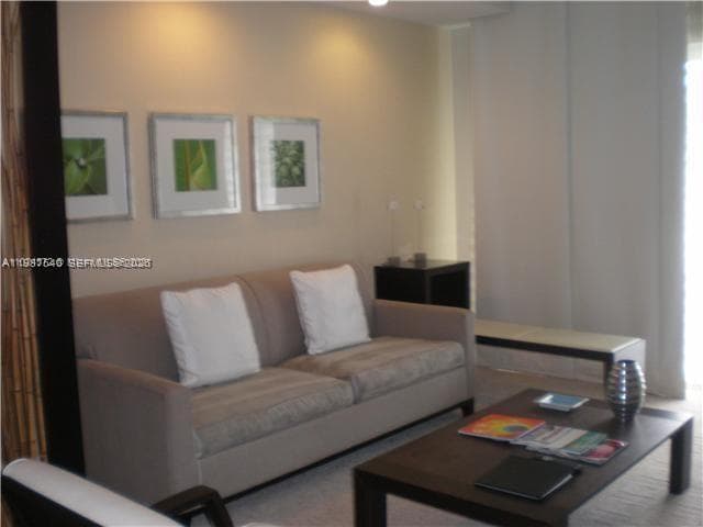 5300 NW 87 Avenue # 406, Doral FL 33178