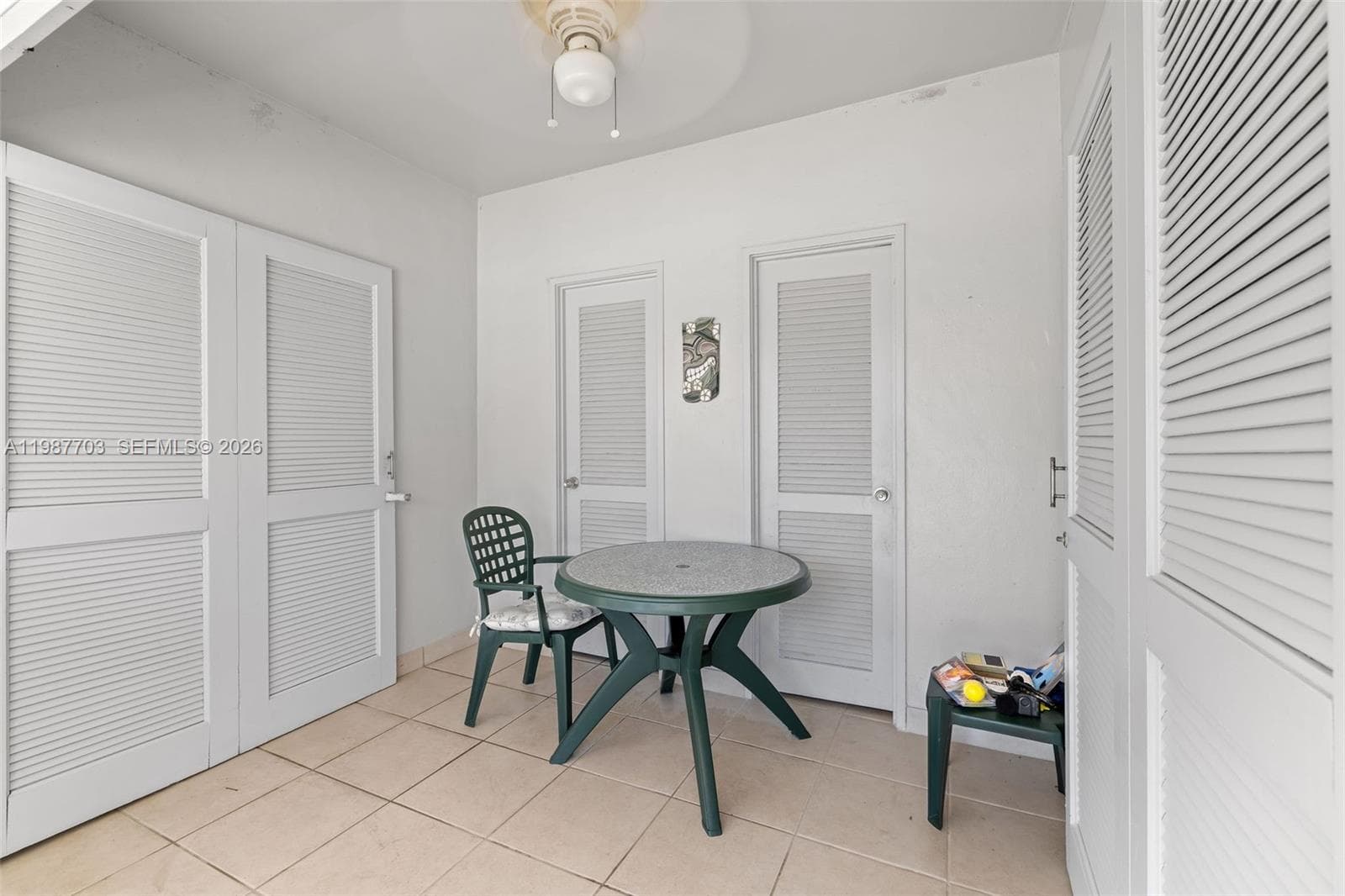 5055 Collins Ave, Miami Beach FL 33140