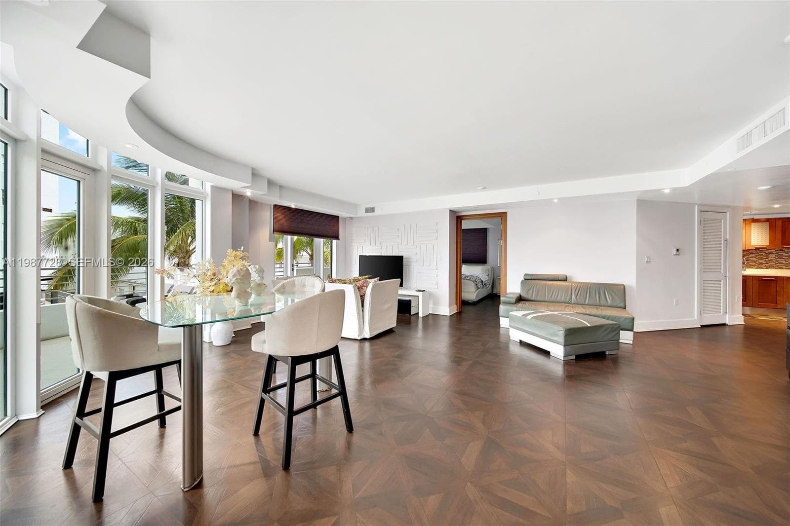 448 Ocean Dr # 302, Miami Beach FL 33139